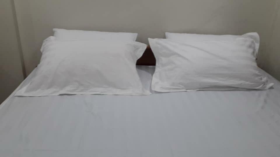 Lux Pillow Hostel Hpa-an Extérieur photo