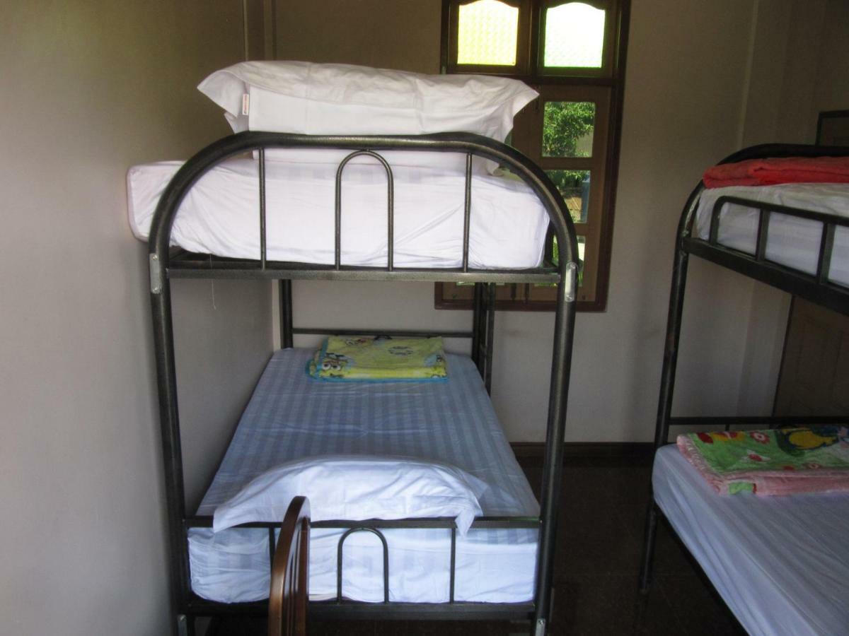 Lux Pillow Hostel Hpa-an Extérieur photo